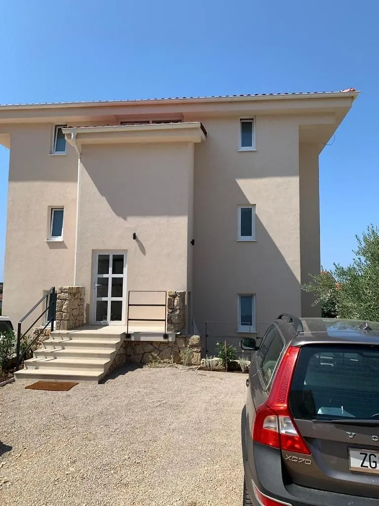 Apartments With A Parking Space Punat, Krk - 22927 Krk Town 0*,