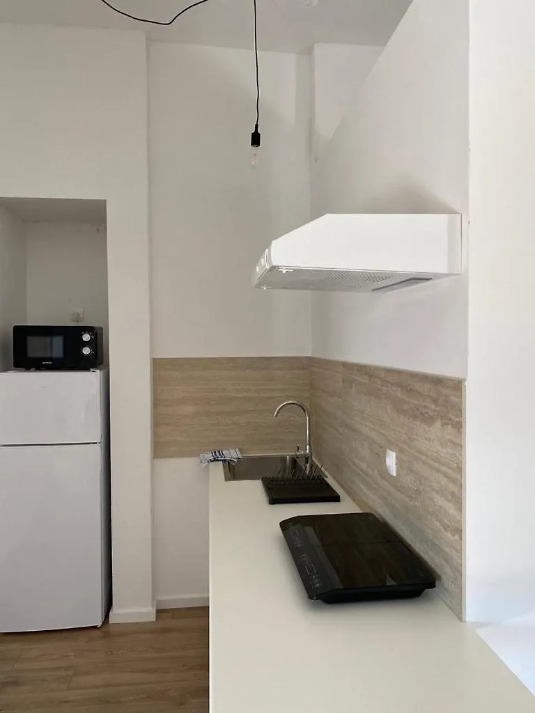 Apartments With A Parking Space Punat, Krk - 22927 Krk Town 0*,