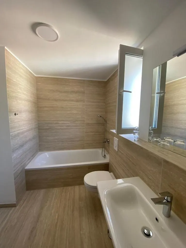 Apartments With A Parking Space Punat, Krk - 22927 Krk Town