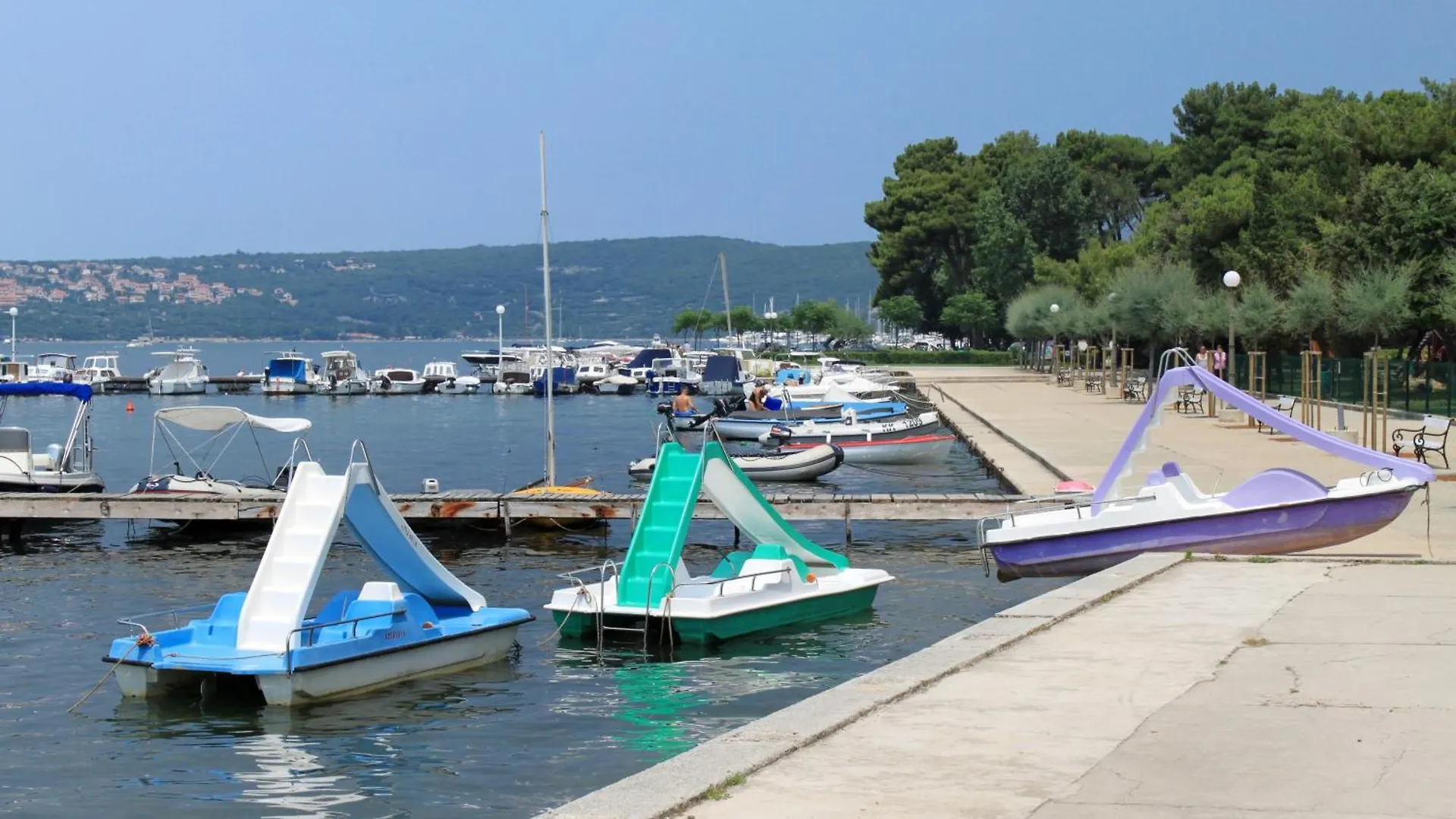 Apartments With A Parking Space Punat, Krk - 22927 Krk Town 0*,  Croatia